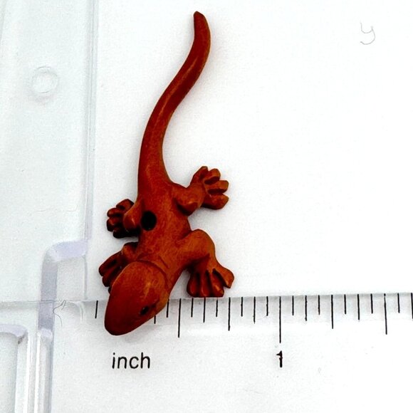 Ojime Bead Netsuke Lizard Gecko Hand-Carved Boxwood  Signed Figurine - Picture 3 of 10
